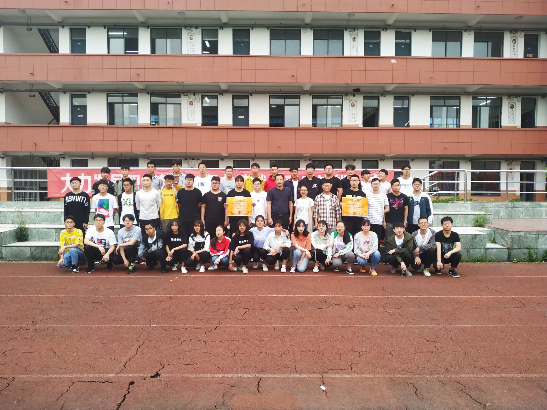 1557902975963076571.jpg 1.jpg